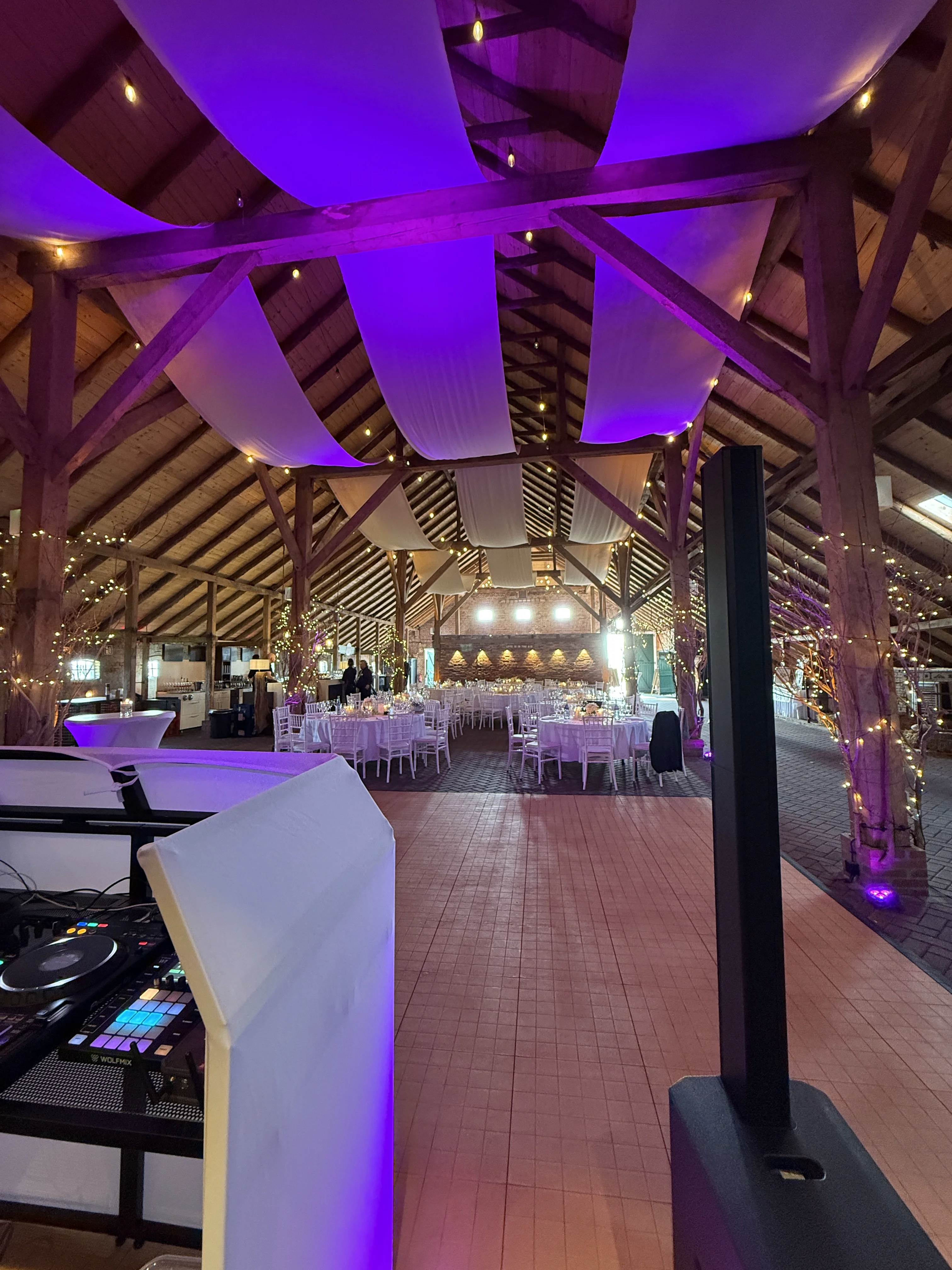 Hochzeitsfeier mit DJ