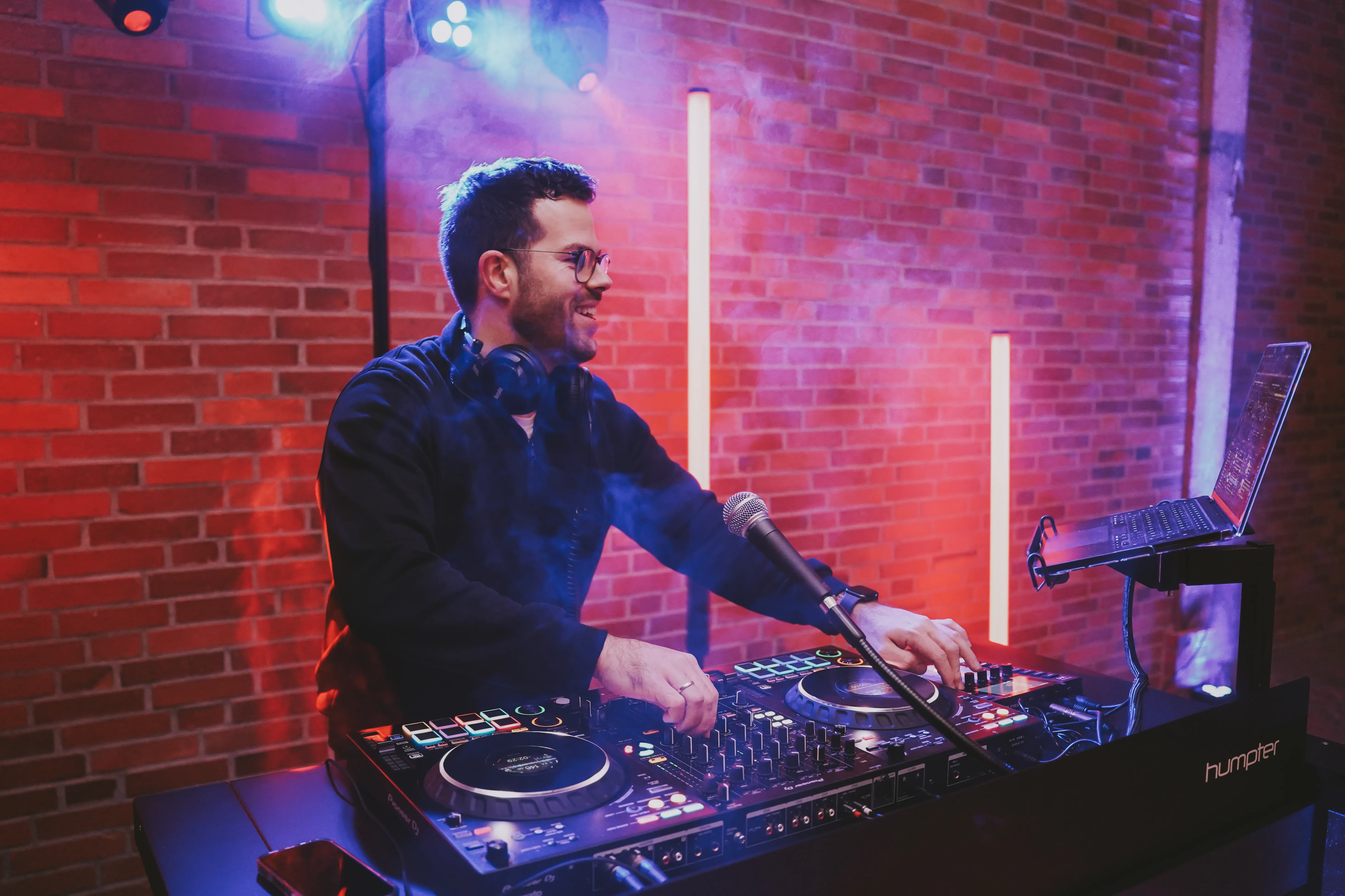 Hochzeitsfeier mit DJ